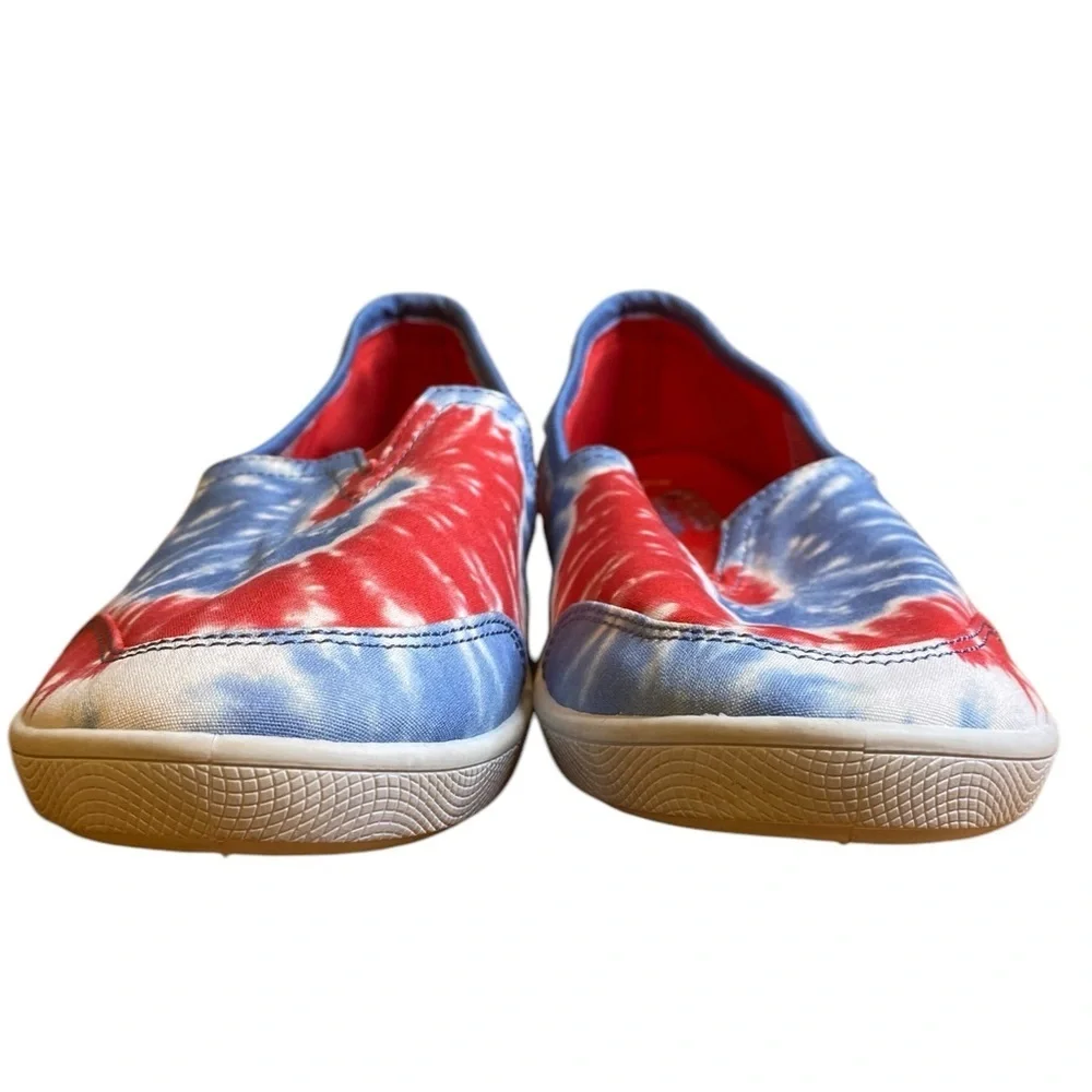 Bobs by sketchers B Cute Charmed Flower Alpargata Red White Blue Women’s Size 10